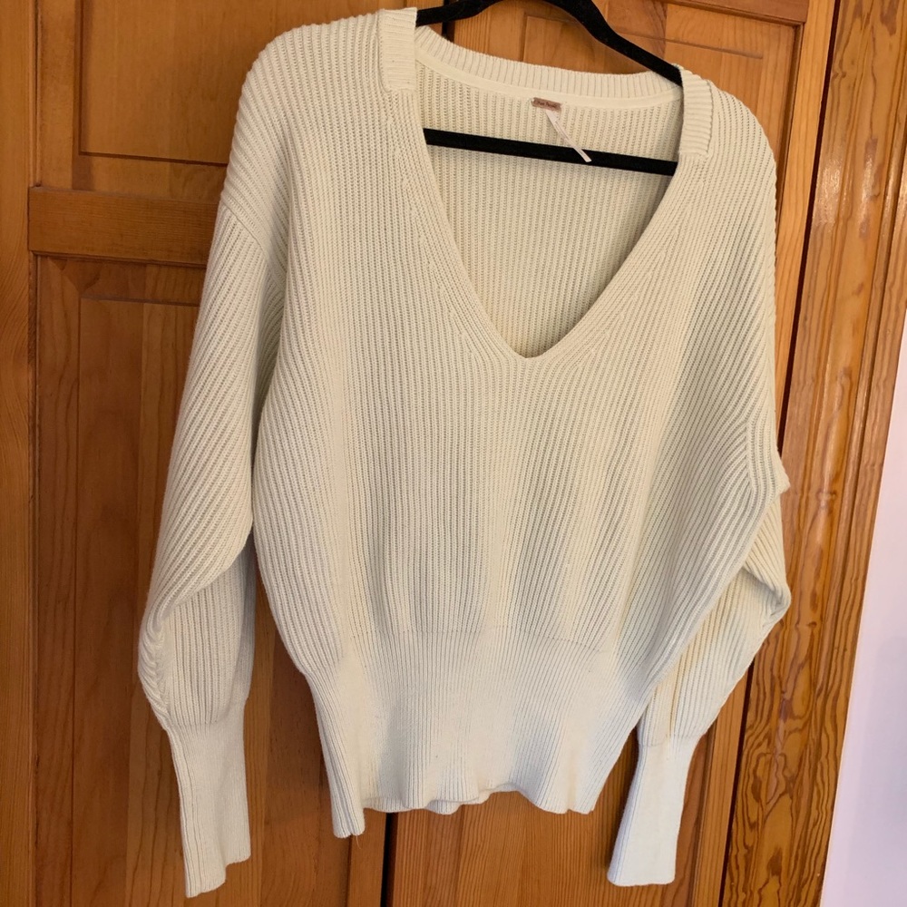 ✨NWOT Free People sweater